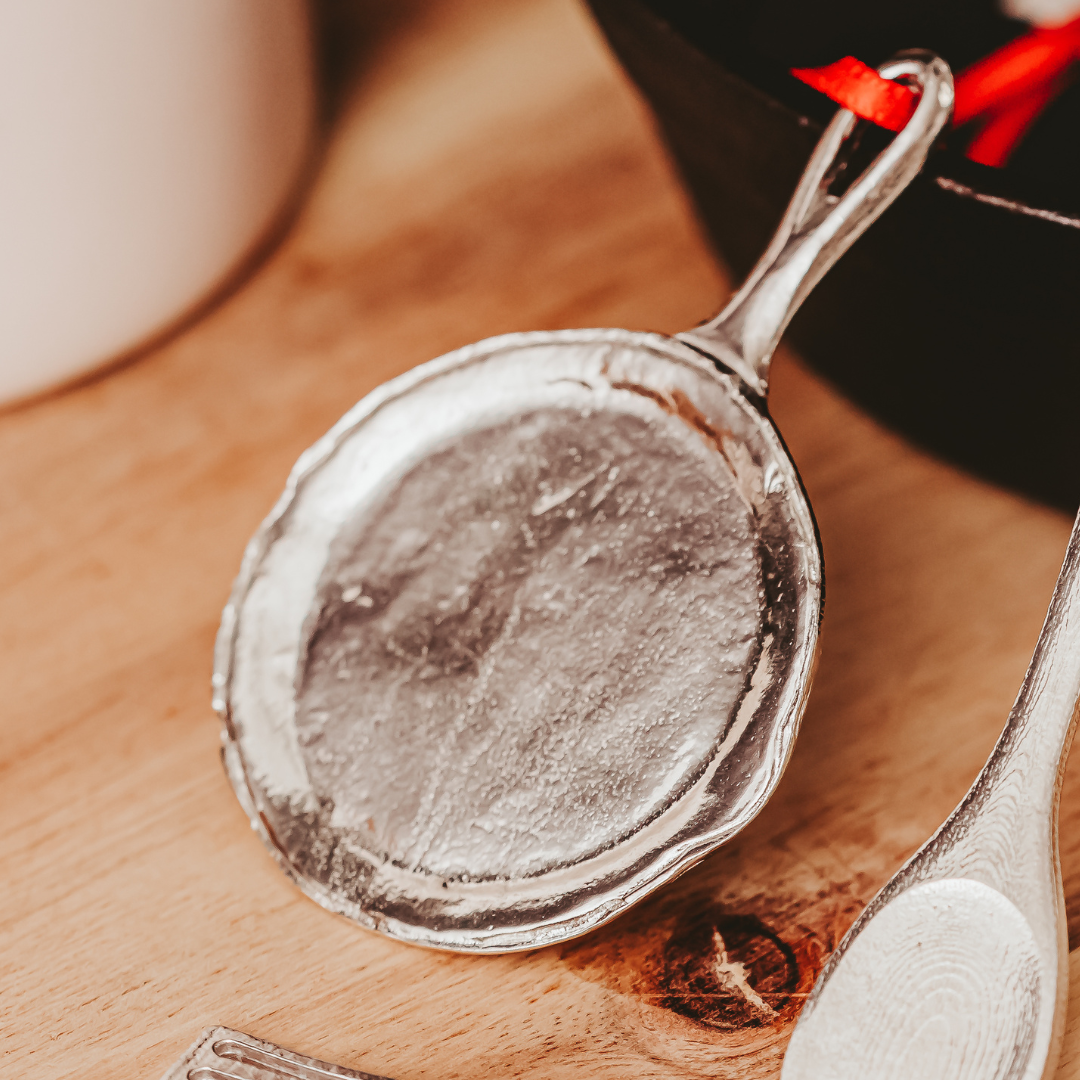 Handmade Cast Iron Frying Pan Ornament