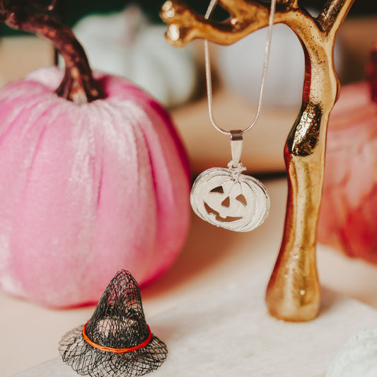 Small Jack o Lantern Necklace