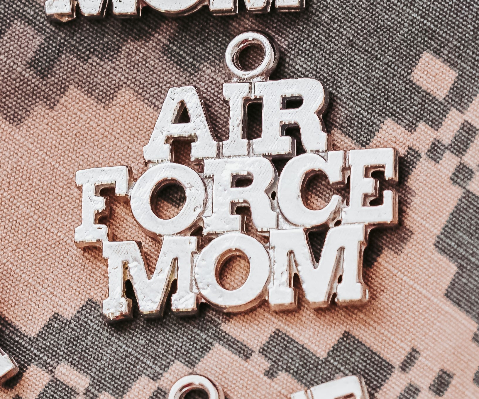 Army hot sale mom keychain